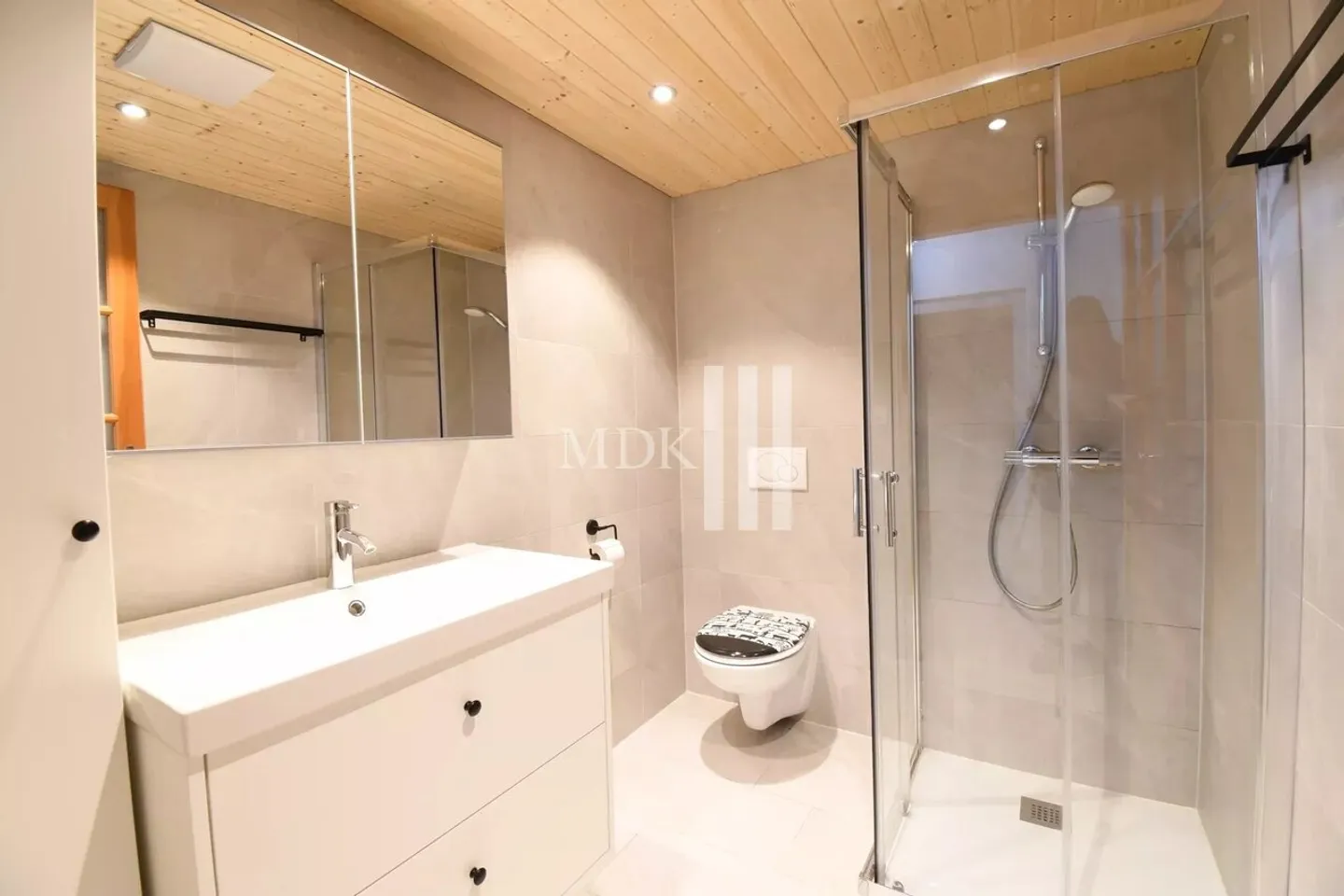 Charmante Wohnung mit Bergblick - Foto 8 von 10