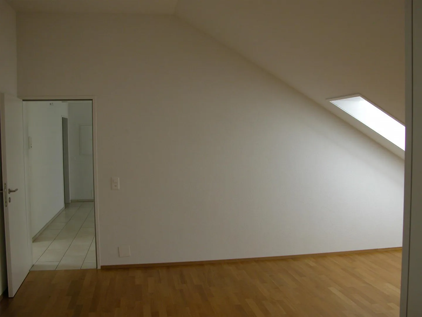 Modern 4.5-Room Penthouse - Photo 12 of 12