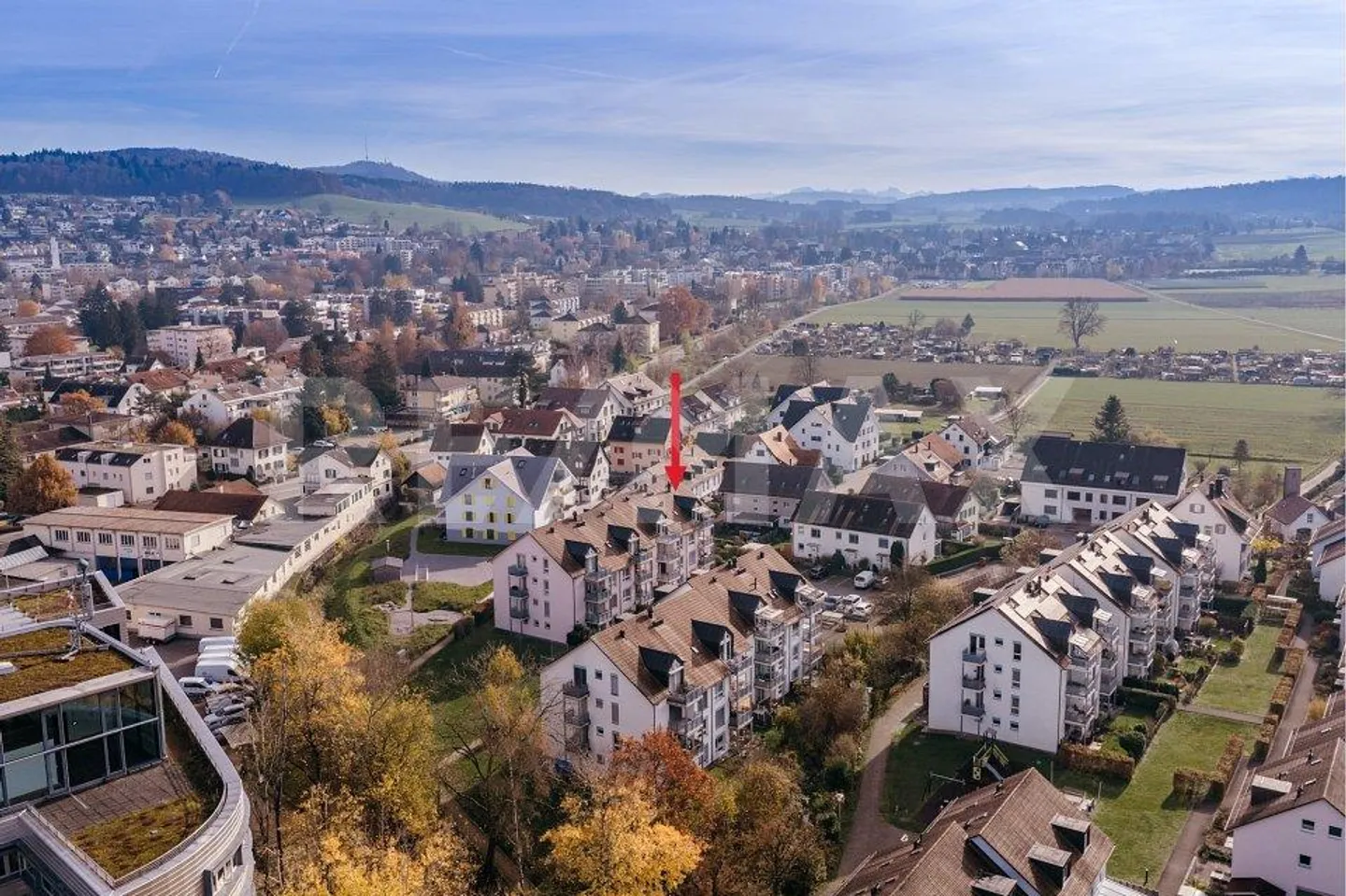 Ideale Lage in Niederurdorf: charmantes Dachwohnen auf zwei Etagen - Foto 6 von 13