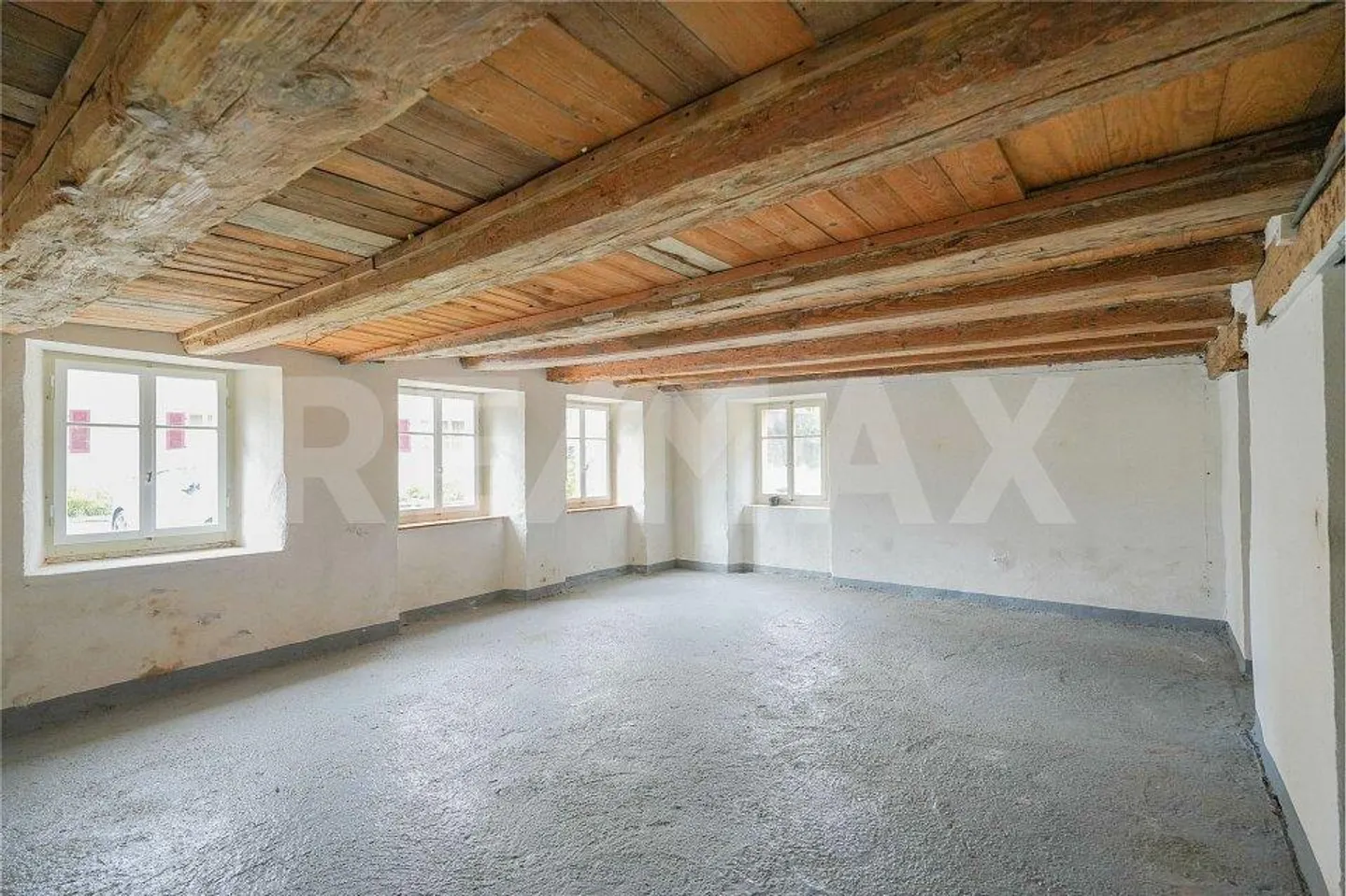 Freistehendes Haus mit Renovationsbedarf - viel Platz für Wohnen/Ar... - Foto 11 von 12