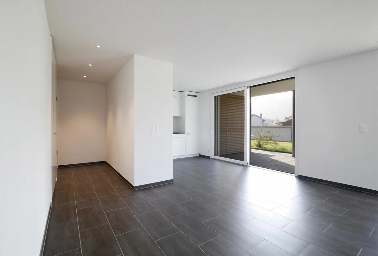 Living in a modern development with a scenic environment - Photo 4 of 9