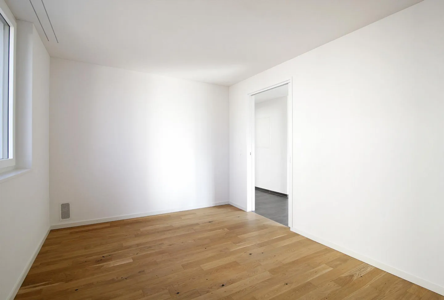 Living in a modern development with a scenic environment - Photo 7 of 9