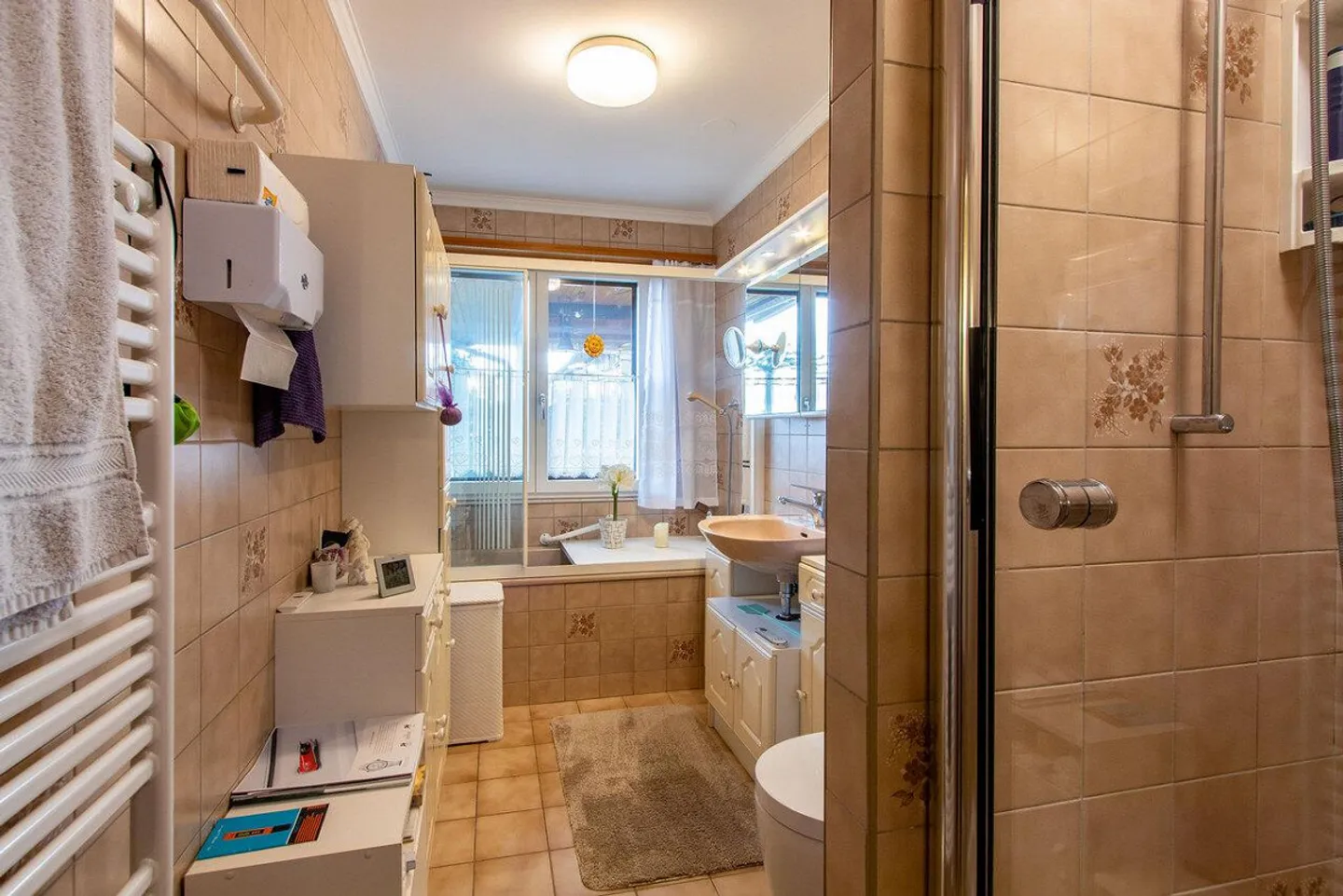 Villa familiare con giardino spazioso - Foto 19 di 29