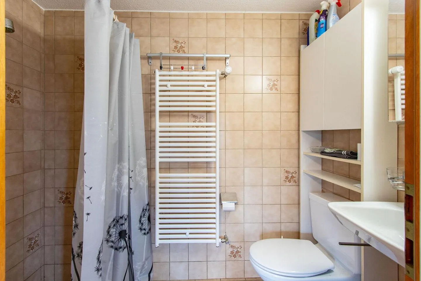 Villa familiare con giardino spazioso - Foto 28 di 29