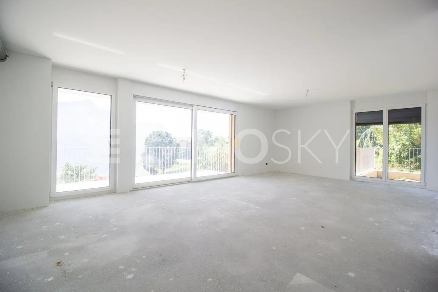 4.5 rooms with terrace and view (No. 11a) - Photo 2 of 5