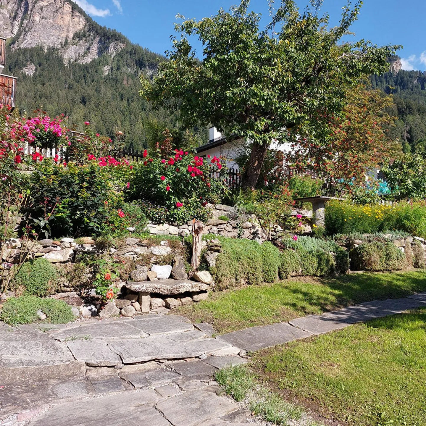 Maison multifamiliale rustique avec valeur historique - Photo 7 sur 29