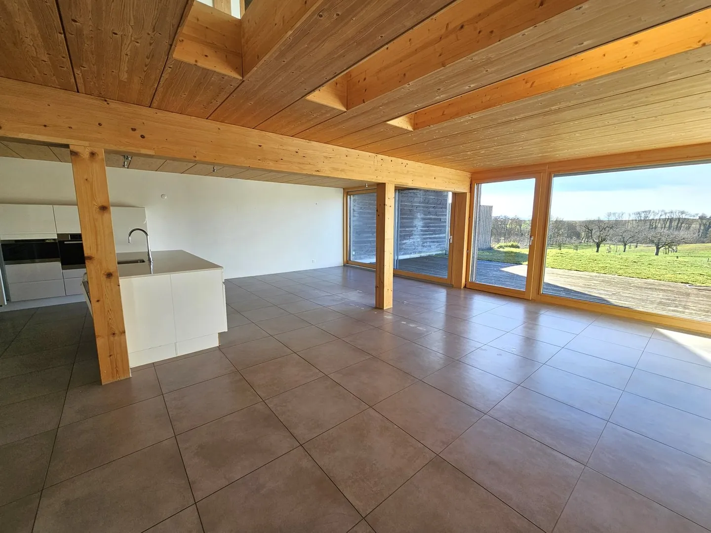 Geräumige Reihenvilla mit Aussicht - Foto 1 von 10