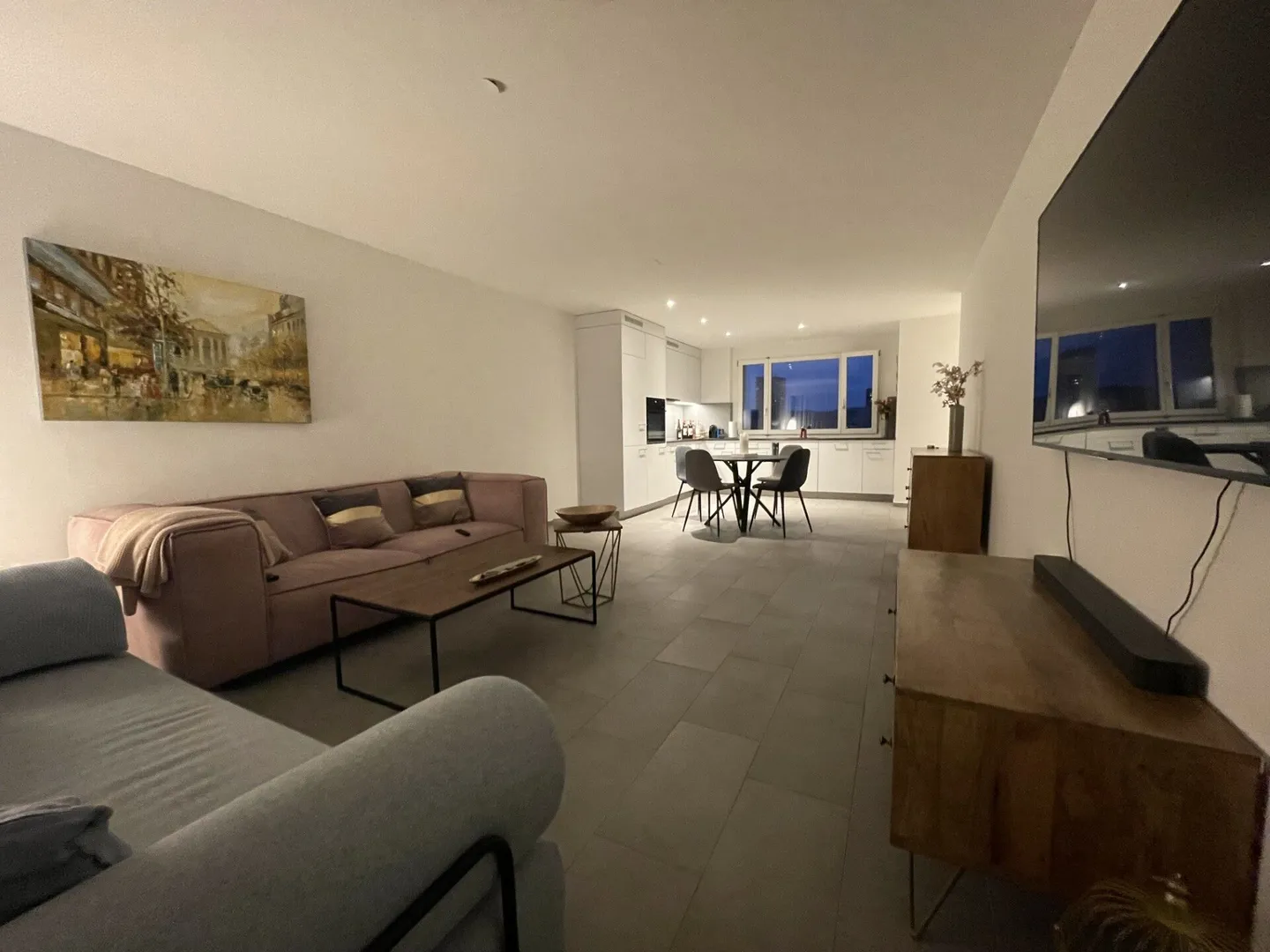 Stilvolles Loft mit Loggia in Pratteln - Foto 2 von 9