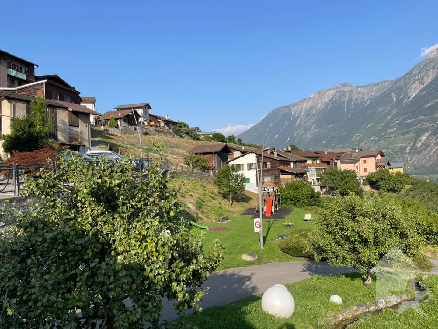 Nuovo progetto di 3 edifici, ciascuno con 2x 3,5 stanze e 2x 4,5 stanze - Foto 12 di 13