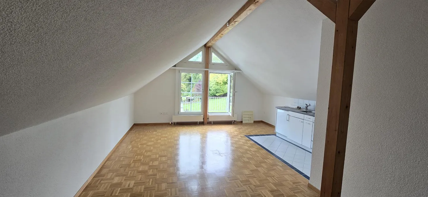 Sonnige, ruhige, neu renovierte Dachwohnung - Foto 4 von 6