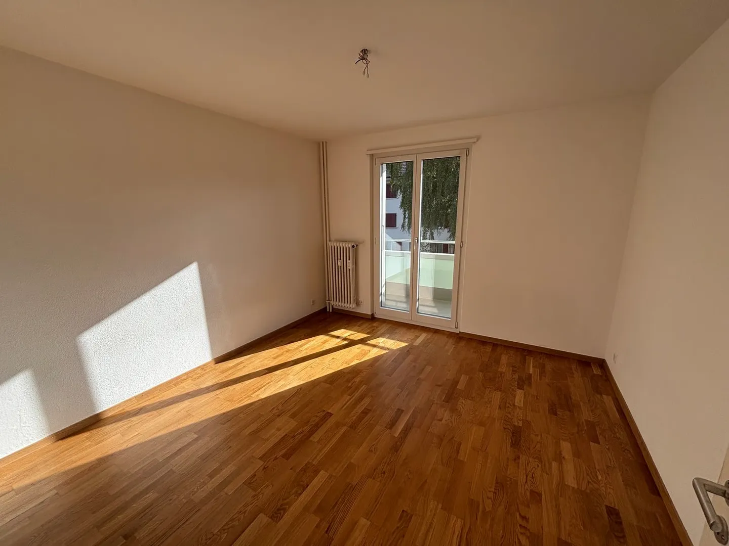 Appartamento affascinante di 3.5 stanze con balcone a Ostermundigen - Disponibile da settembre. - Foto 5 di 18