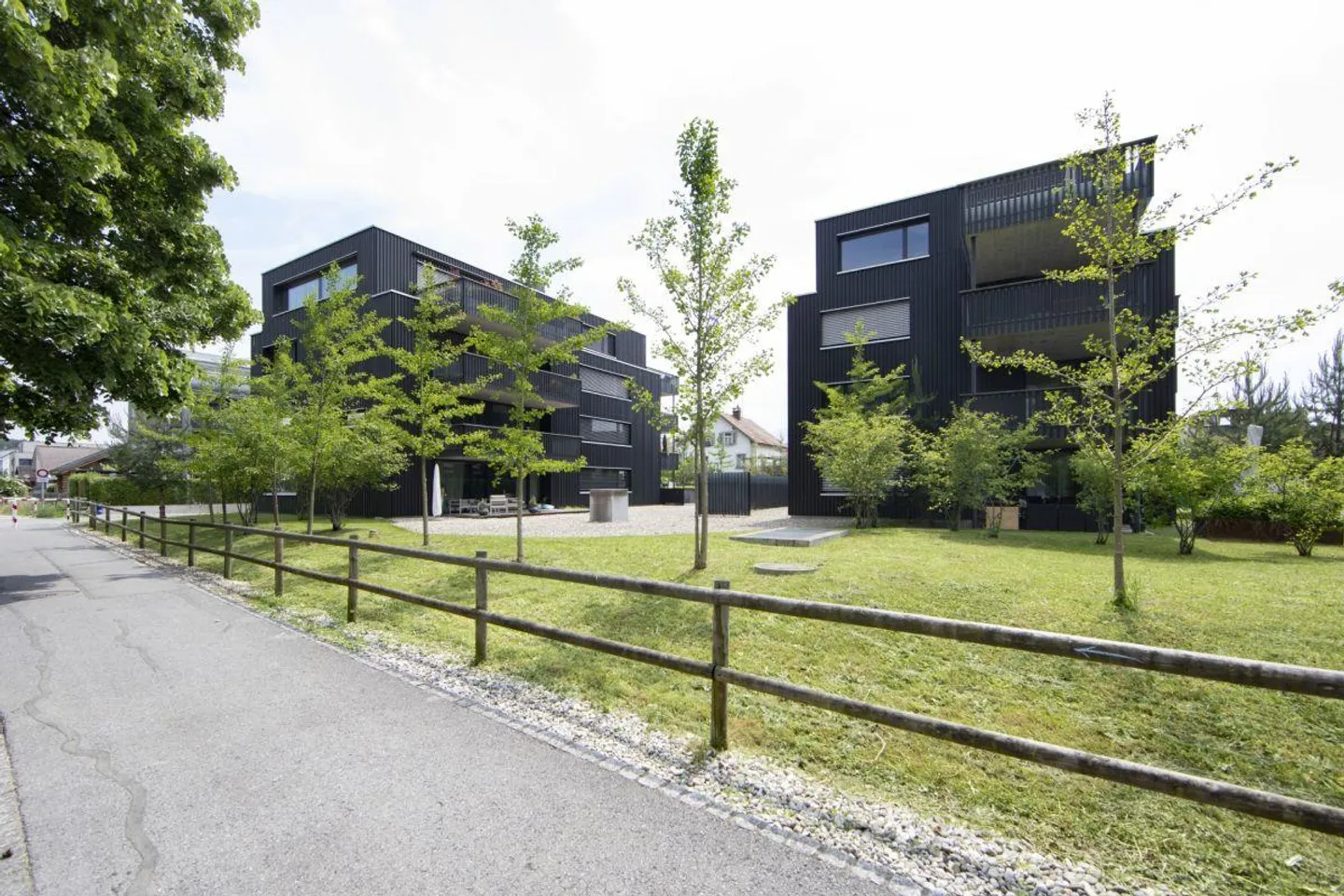 sonnige 2.5 Zimmer-Attikawohnung mit herrlicher Terrasse - Foto 4 von 6