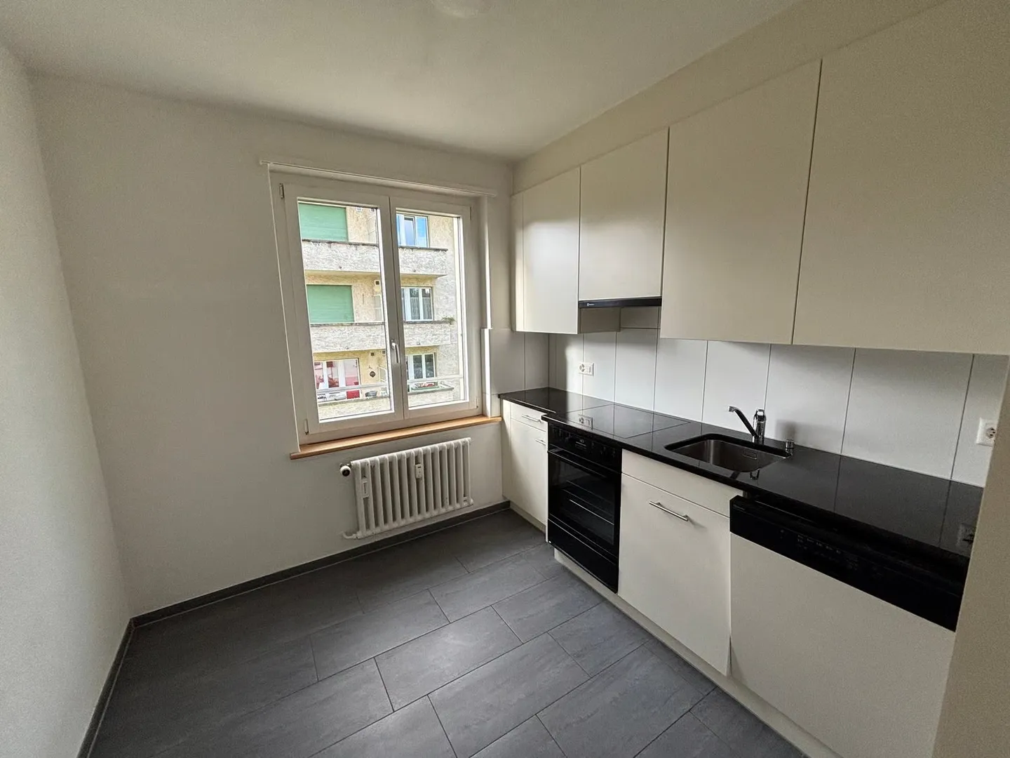 Appartamento affascinante di 3.5 stanze con balcone a Ostermundigen - Disponibile da settembre. - Foto 12 di 18