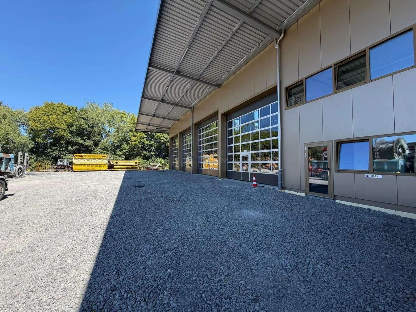 Espace industriel flexible - Photo 1 sur 8