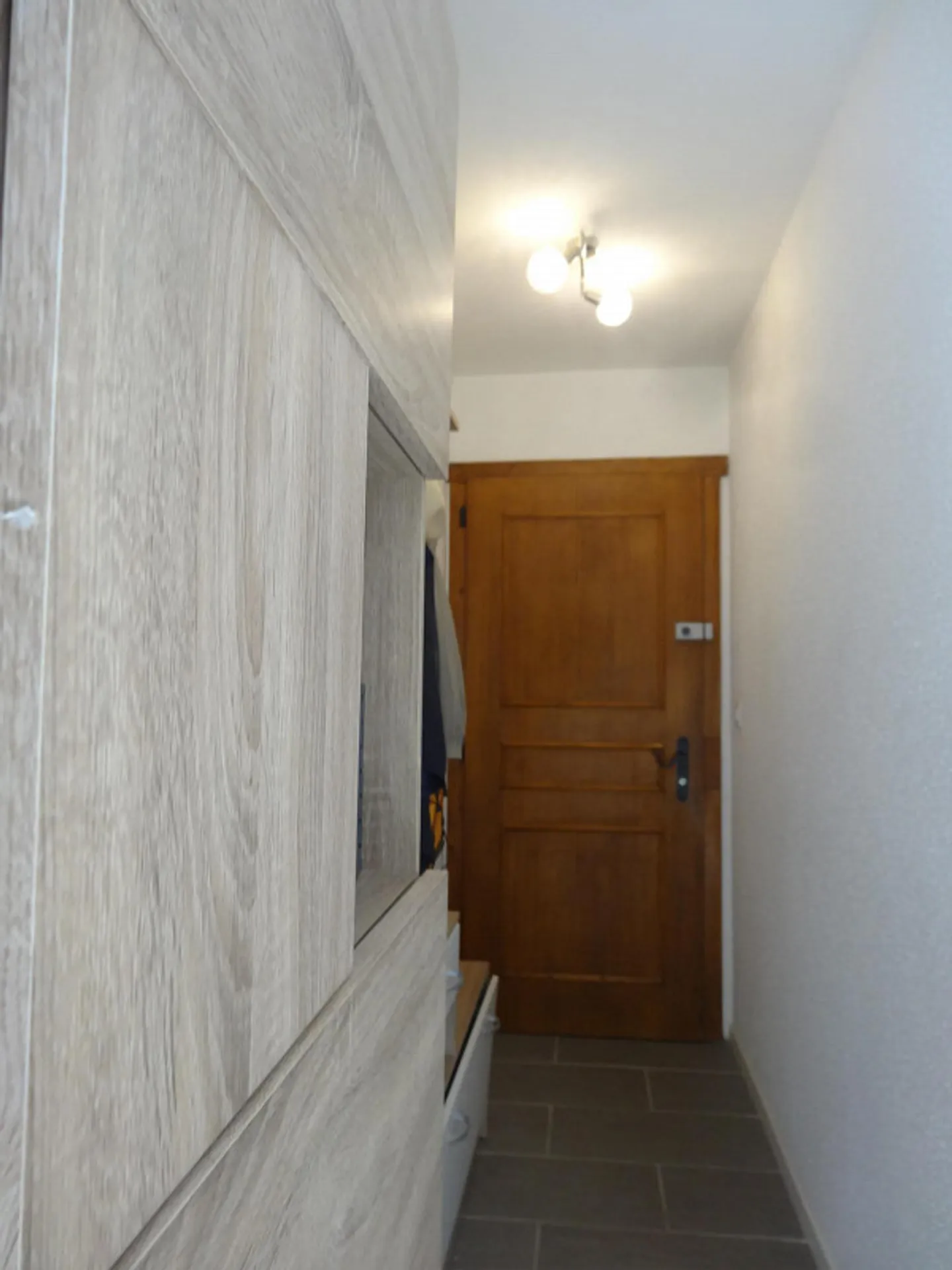 Incantevoli 2,5 stanze nel centro di Montana - Foto 2 di 16