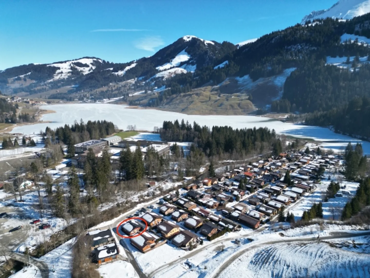Il tuo paradiso di vacanza al Schwarzsee  Accogliente chalet di 3,5 stanze con A - Foto 3 di 13