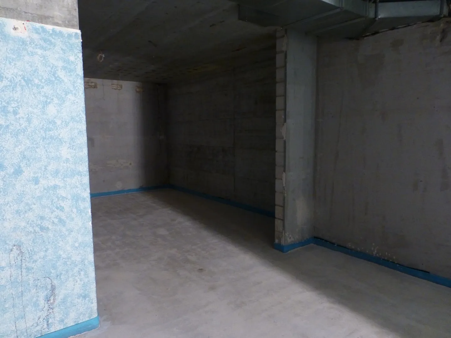 Cozy Café/Bar in the Heart of Degersheim for Rent - Photo 5 of 6