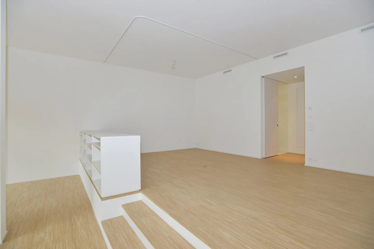 Spacious Loft Apartment in ROY - Winterthur - Photo 5 of 8