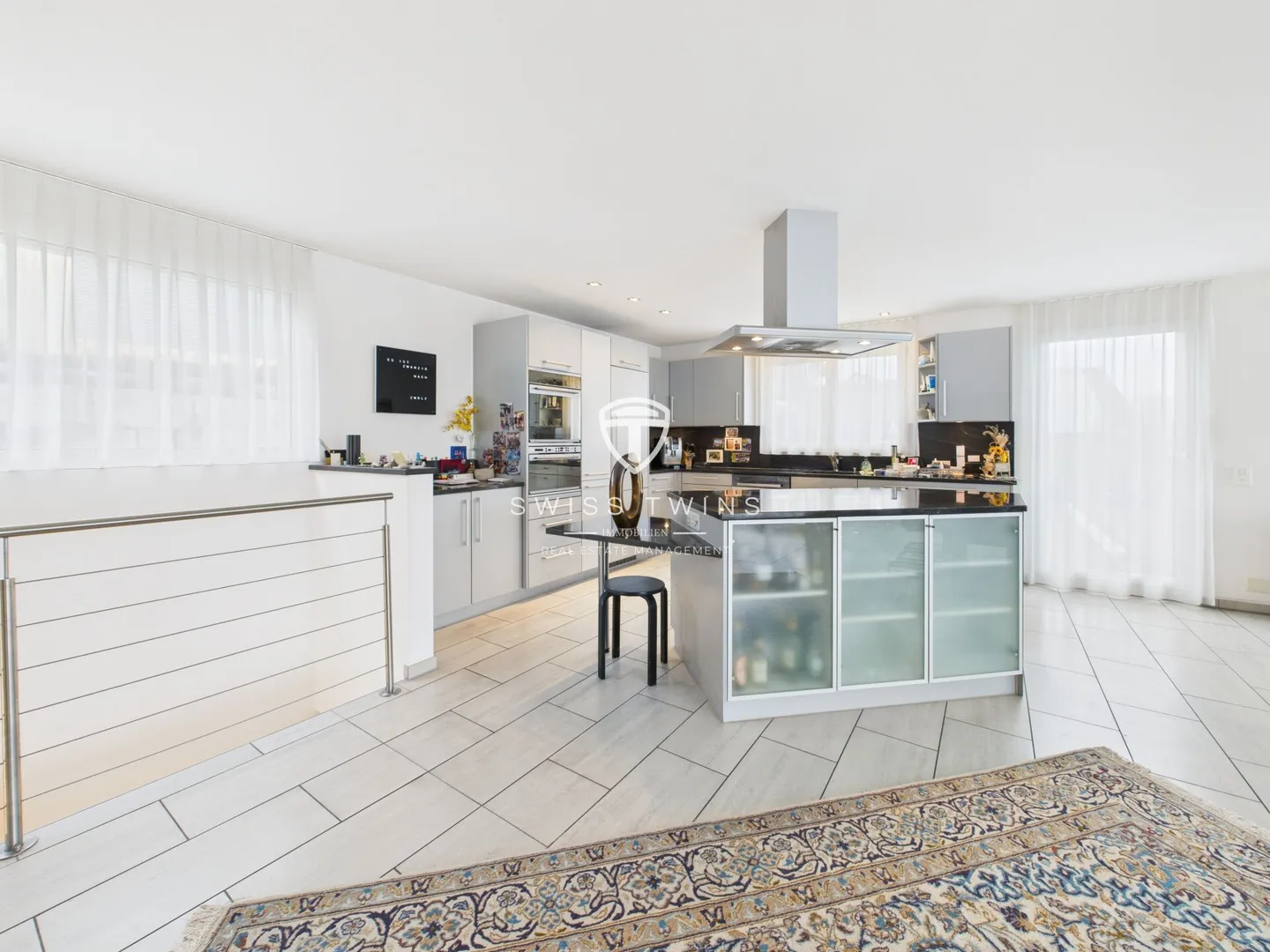 5½-Room Maisonette Apartment with Panorama and Mountain View - Photo 8 of 25