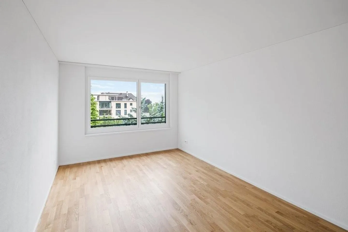 Modern apartment in Ahornpark - Photo 5 of 6