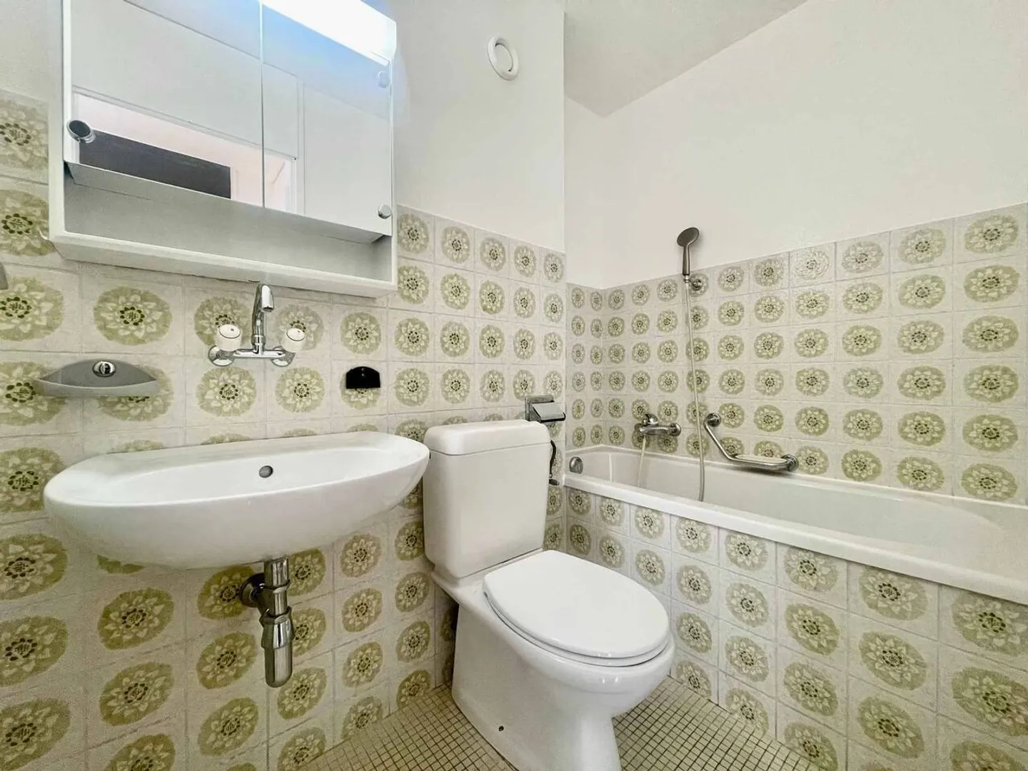 Appartement 1 pièce au cur de Morges - Foto 2 von 2