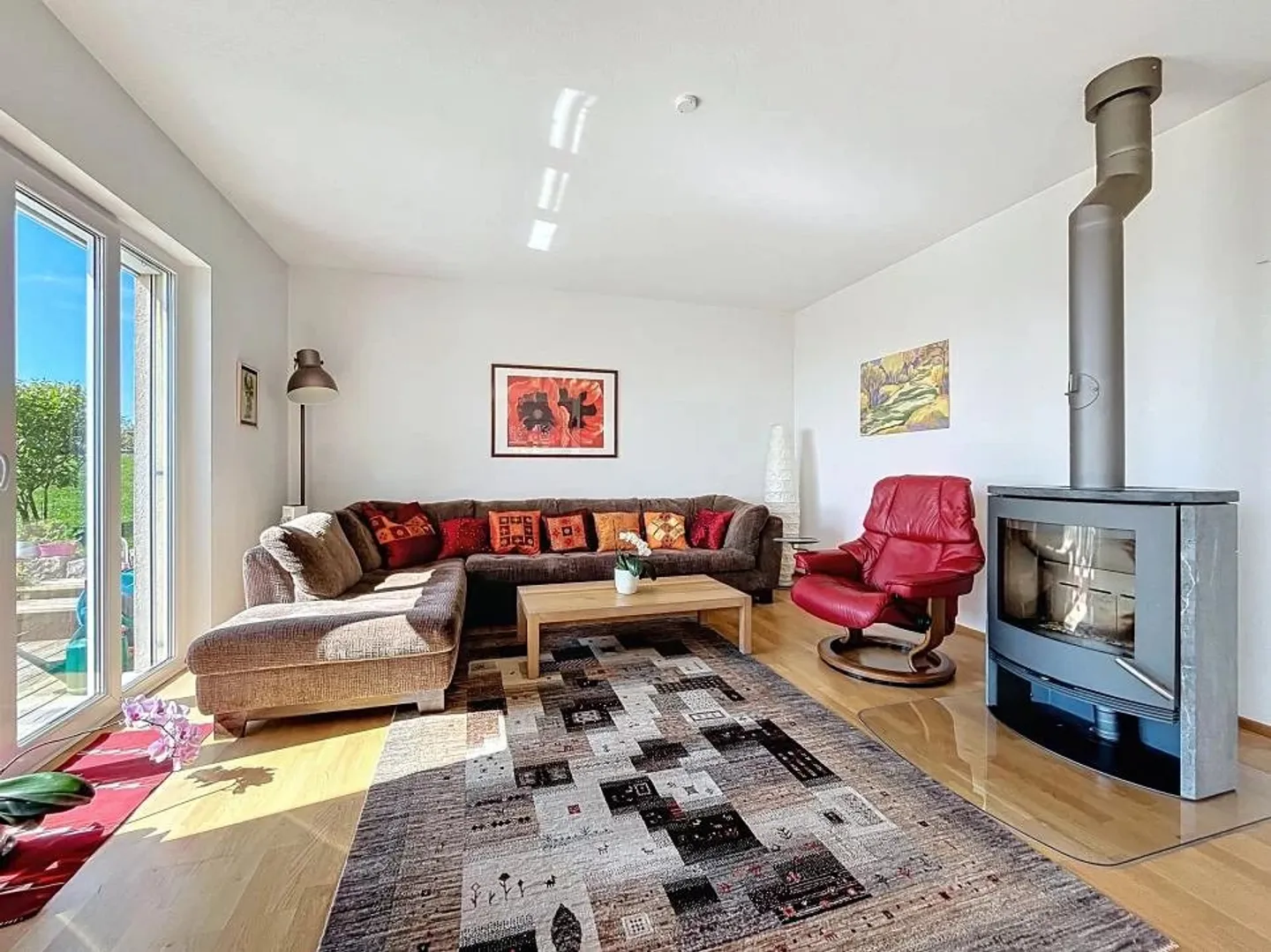 Villa avec vue sur les Alpes et ambiance lumineuse pour la famille - Photo 2 sur 12