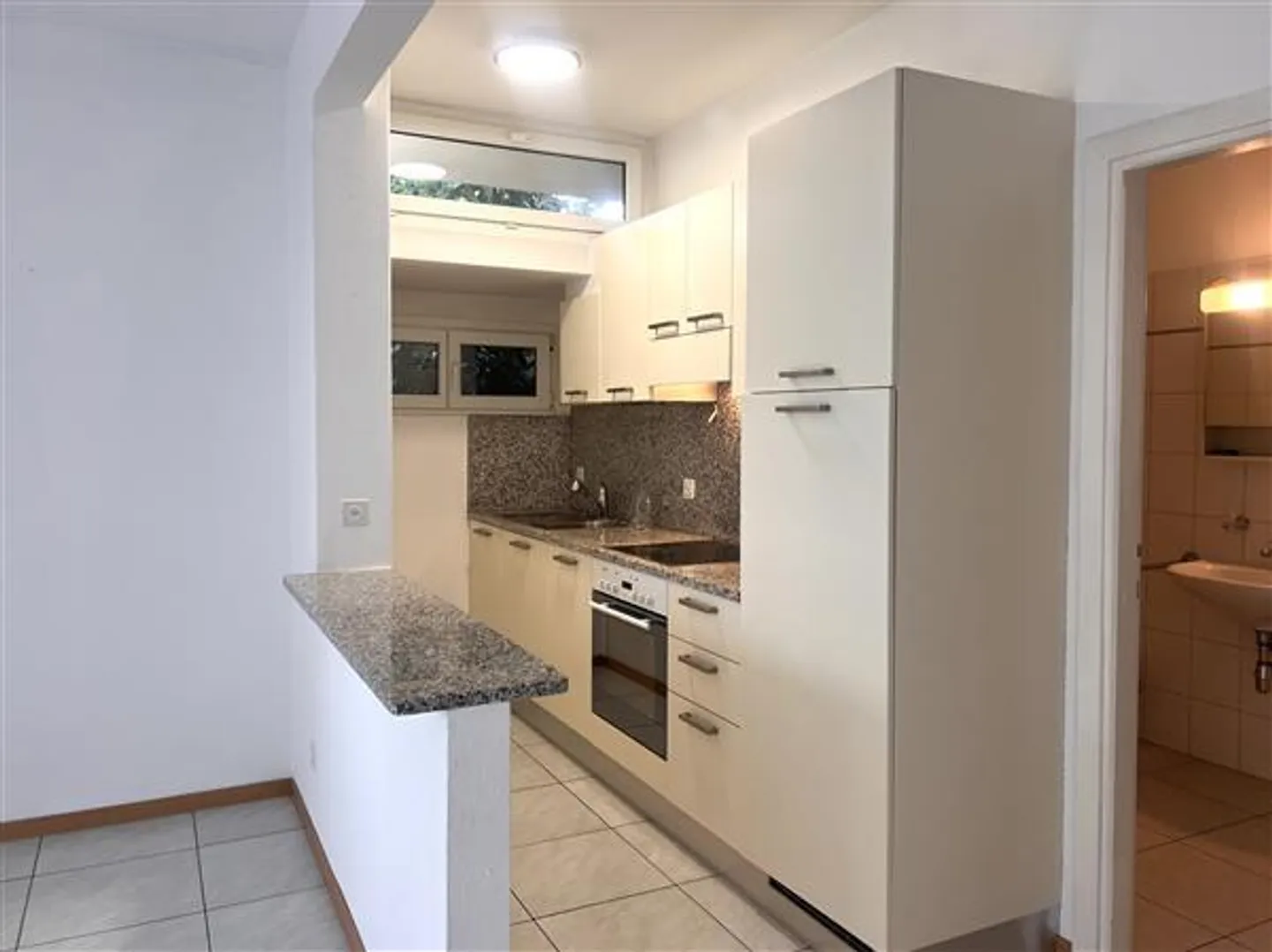 Breganzona: 2.5-room apartment - Photo 2 of 9