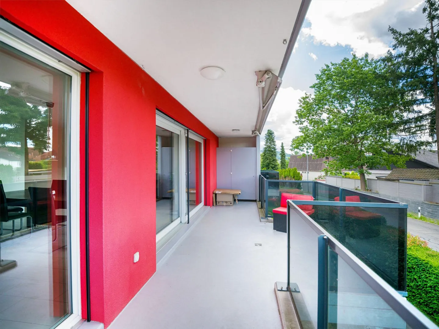 4.5 Room Apartment on the Upper Floor with South Balcony in Fischbach-Göslikon - Photo 12 of 13