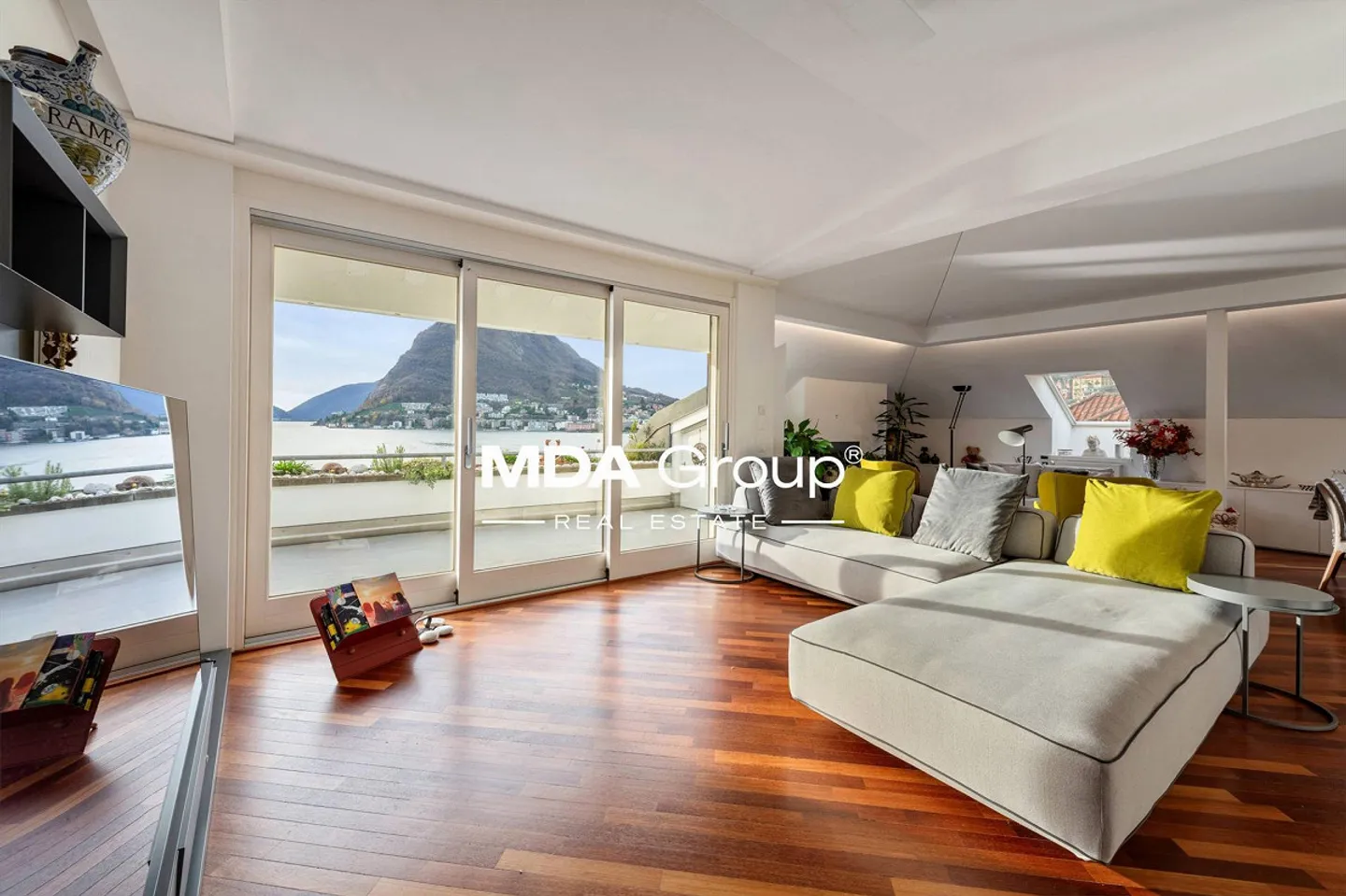 Apartment - Lugano - Photo 2 of 11