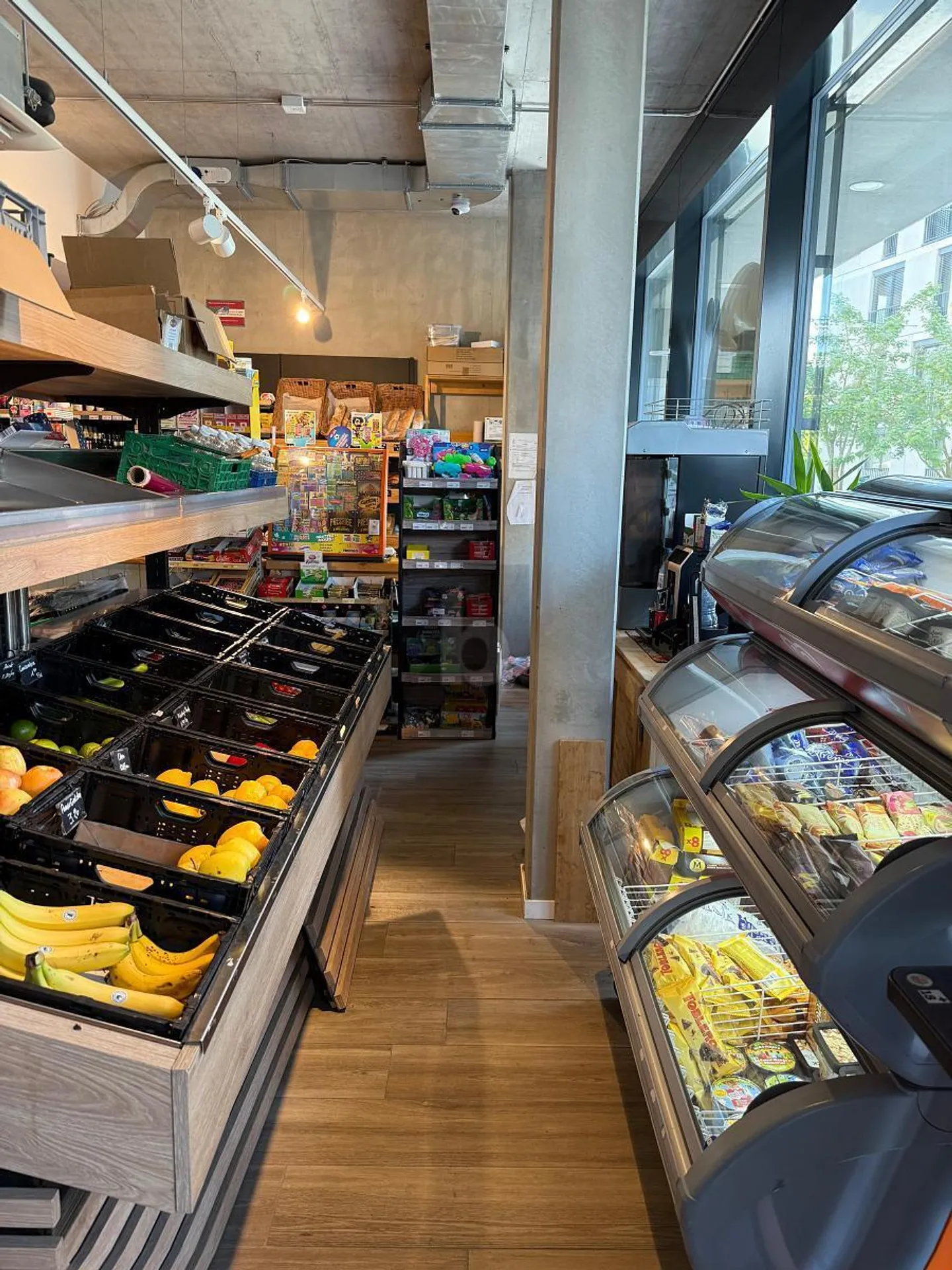 Épicerie Établie à Crissier - Photo 4 sur 6