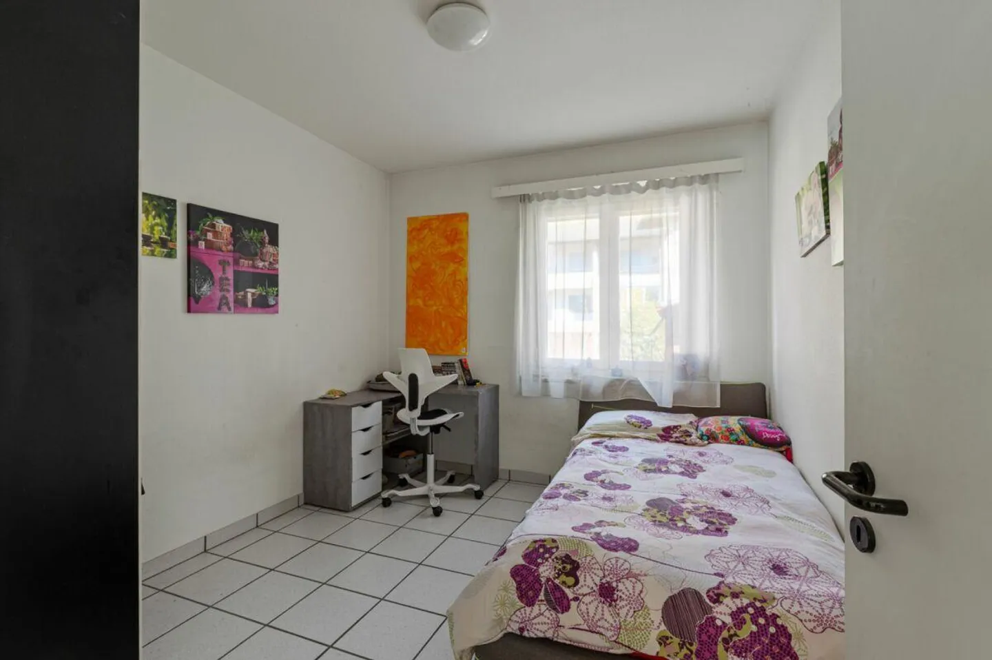 Casa unifamiliare in stile mediterraneo con piscina - Foto 10 di 16