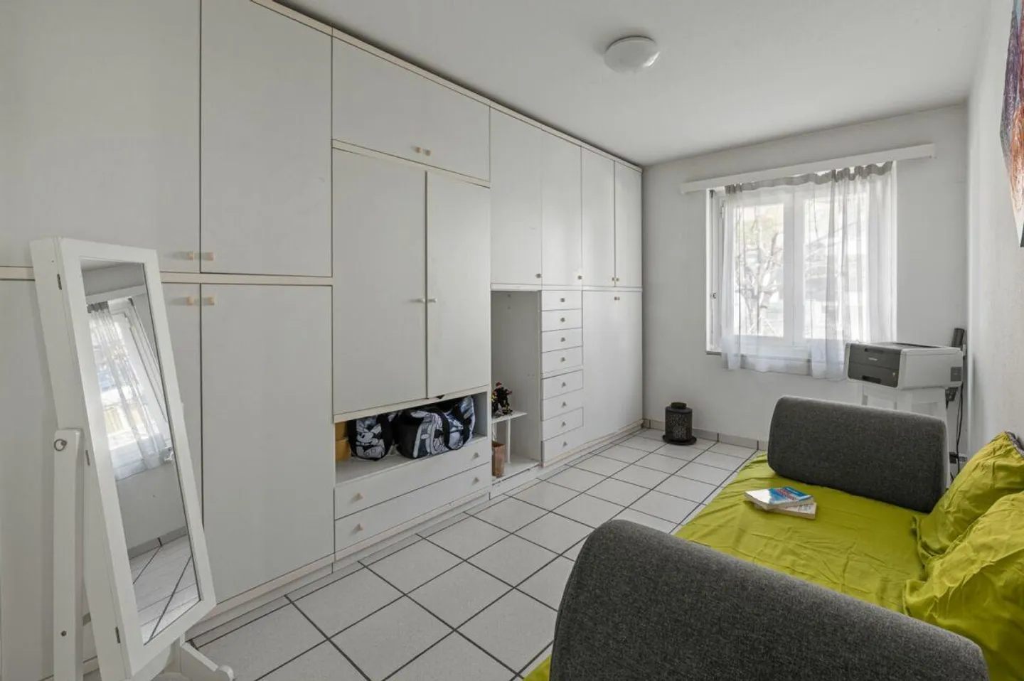 Casa unifamiliare in stile mediterraneo con piscina - Foto 11 di 16