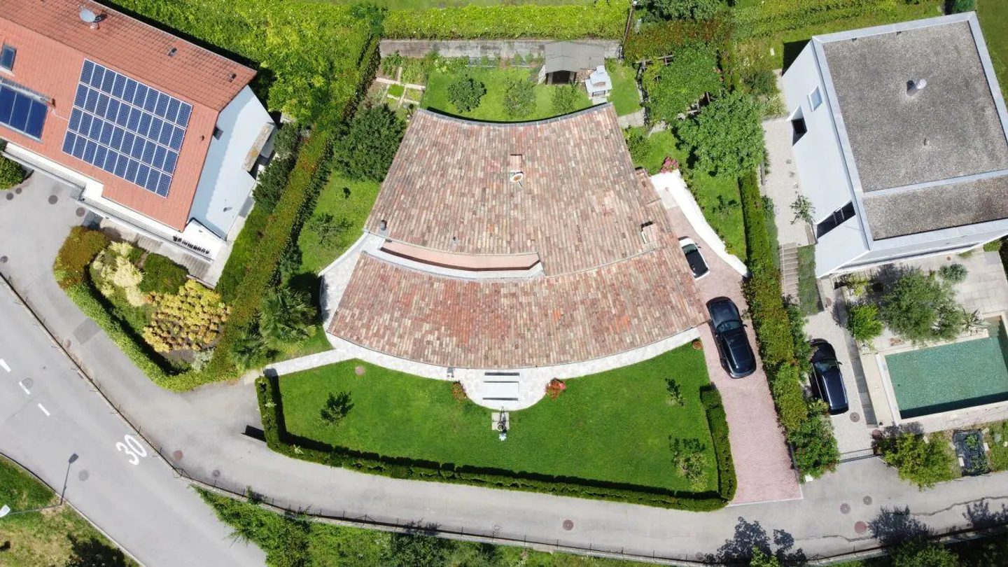 Belle villa avec jardin et vue dégagée sur les vignobles - Photo 2 sur 19