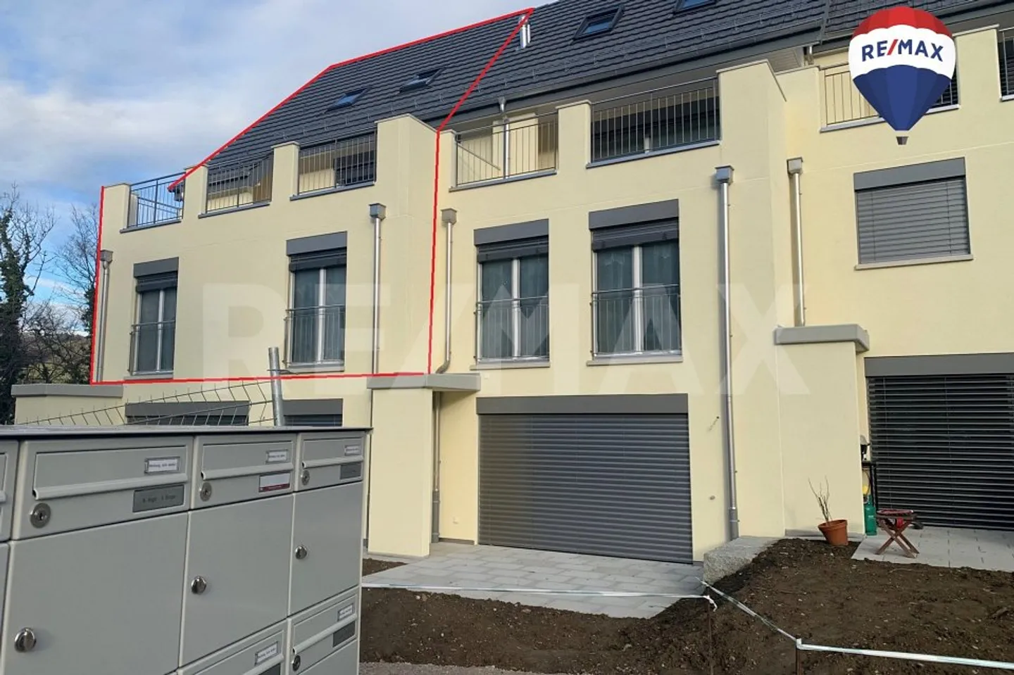 Condominio di 6,5 stanze nel progetto di nuova costruzione "Smiledörfli Wydum Rorbas" - Casa 2 - Foto 1 di 13