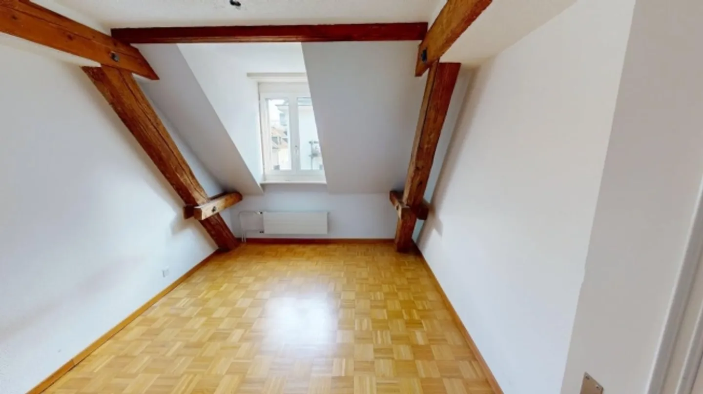 Appartamento in affitto - Foto 8 di 10