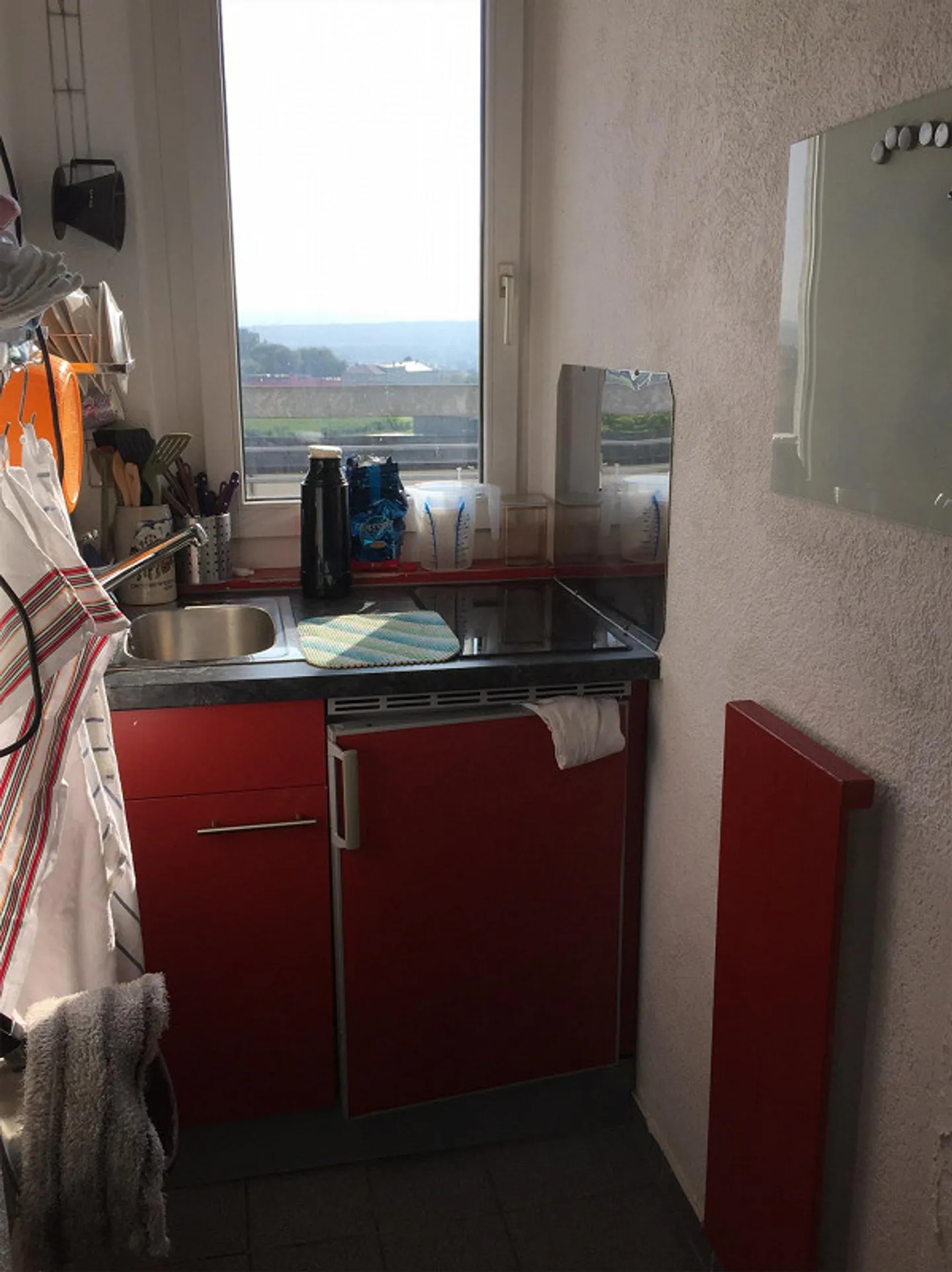 Super, chambre partagée entièrement meublée avec entrée privée - Photo 14 sur 14
