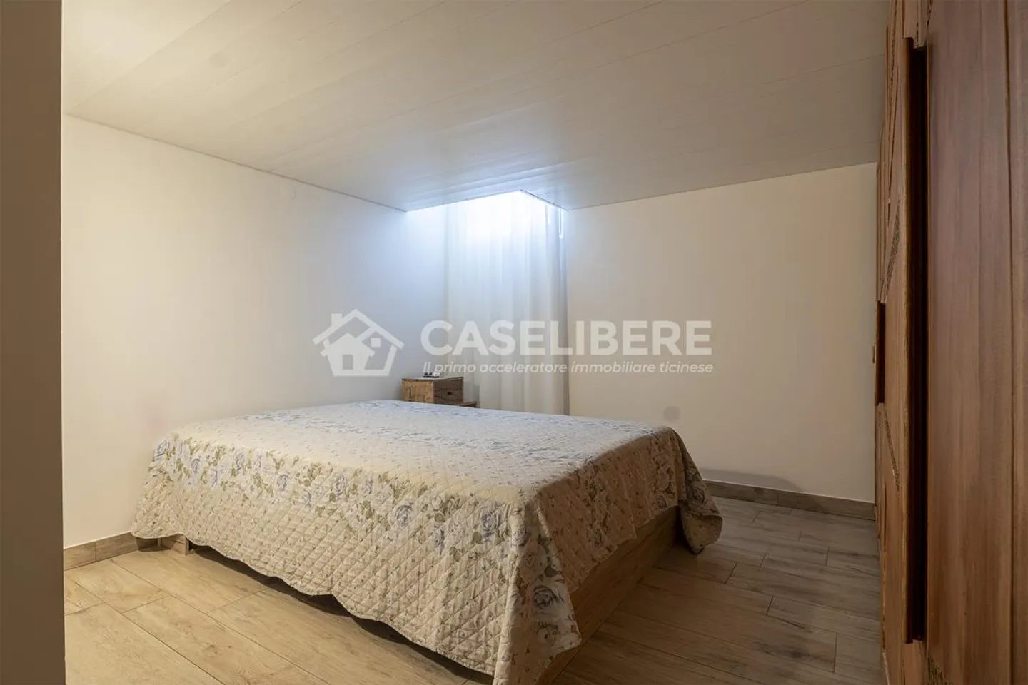 SINGLE-FAMILY HOUSE WITH SPECTACULAR VIEW - Photo 16 of 19