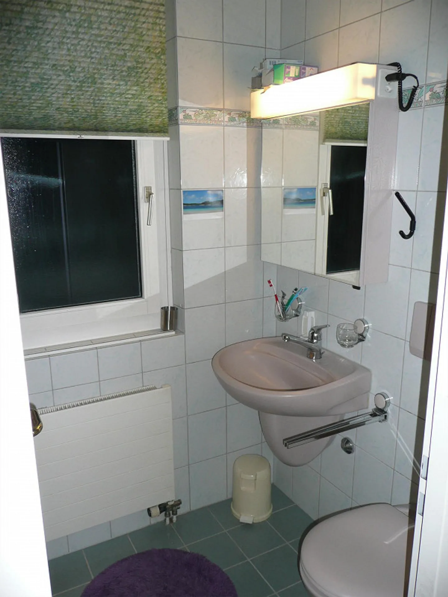 Super, chambre partagée entièrement meublée avec entrée privée - Photo 9 sur 14
