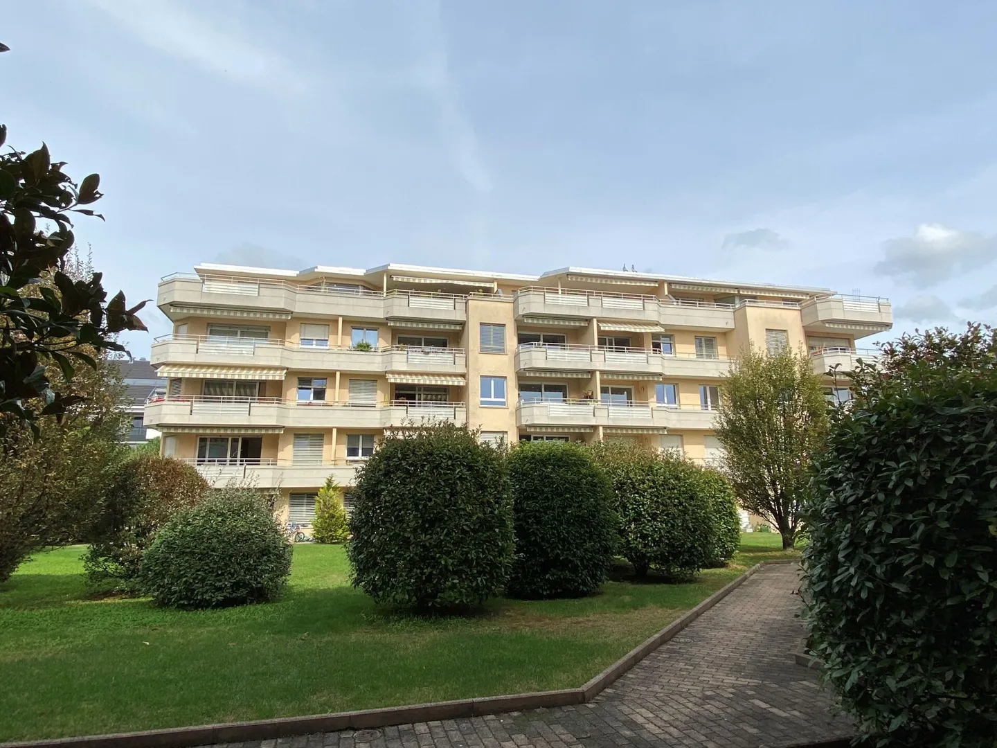 Innenparkplatz - Foto 1 von 1