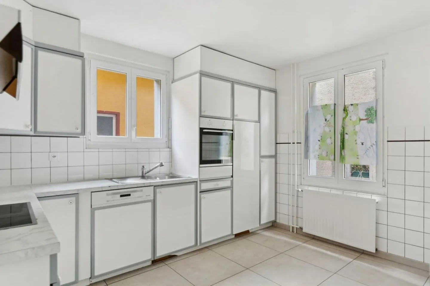 House in the city center of Môtiers, ideal for a large family - Photo 12 of 13