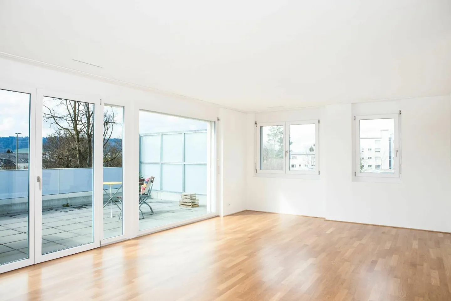 Grosszügige 3½-Zimmer-Wohnung - Foto 1 von 6