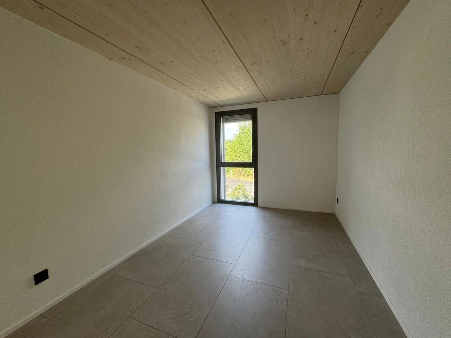 3.5-room apartment in a recent construction - Photo 3 of 4