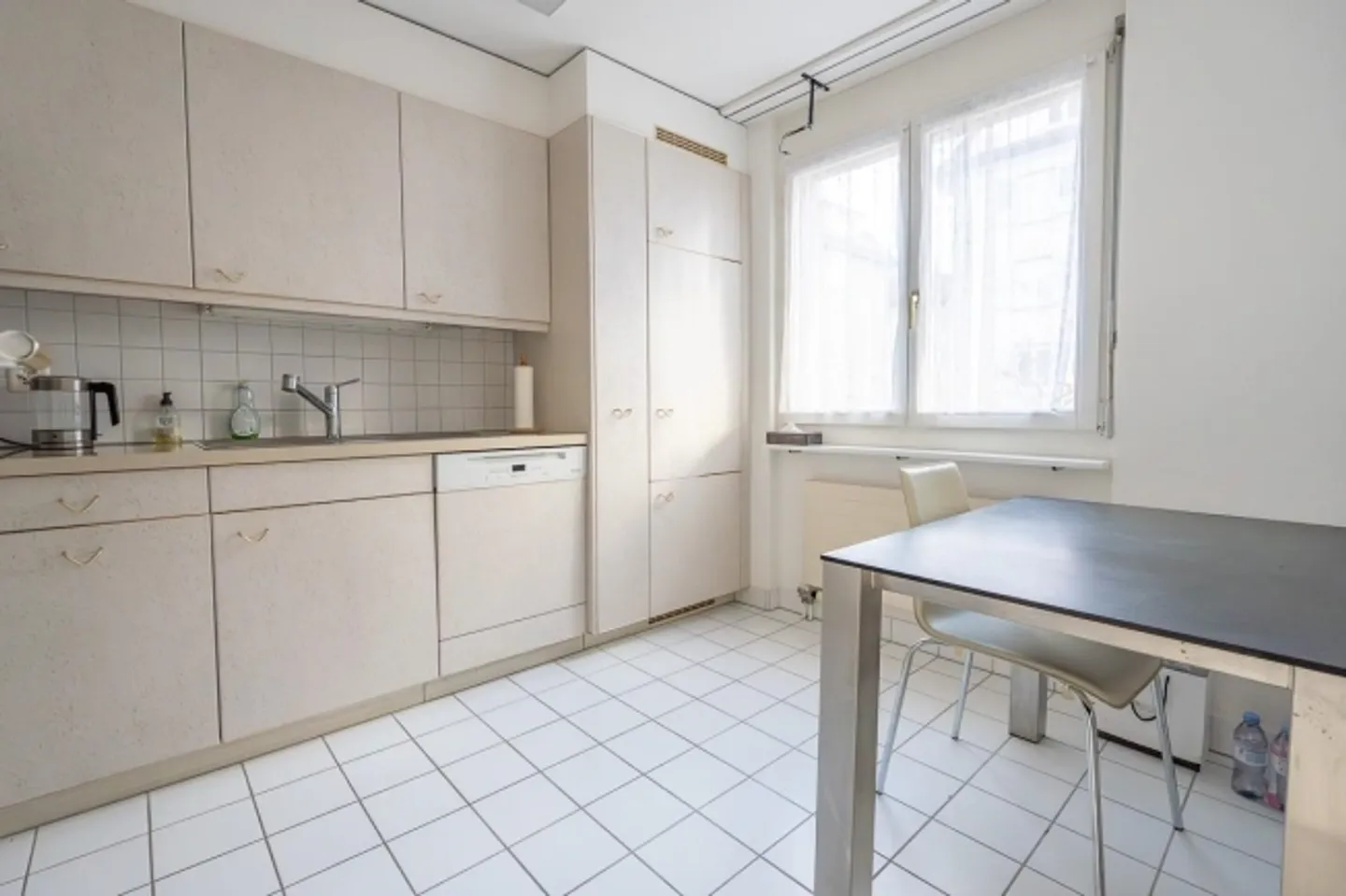 4.5-room apartment with garage space - Photo 2 of 5