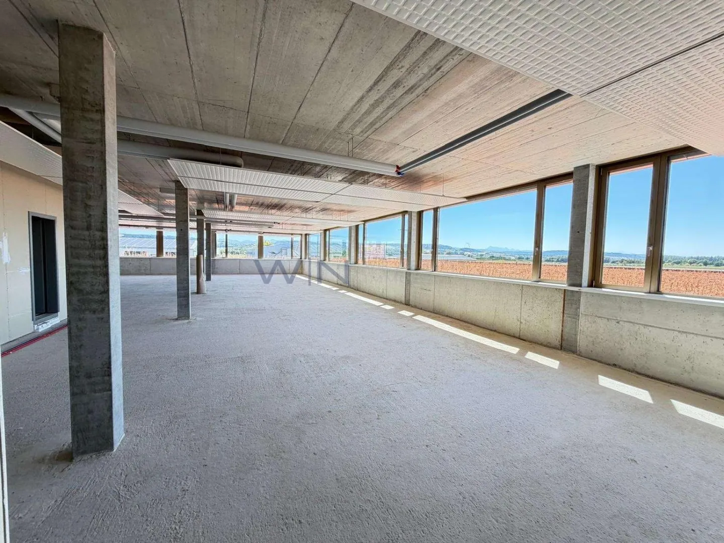 Modern office spaces for flexible rental - Photo 5 of 12