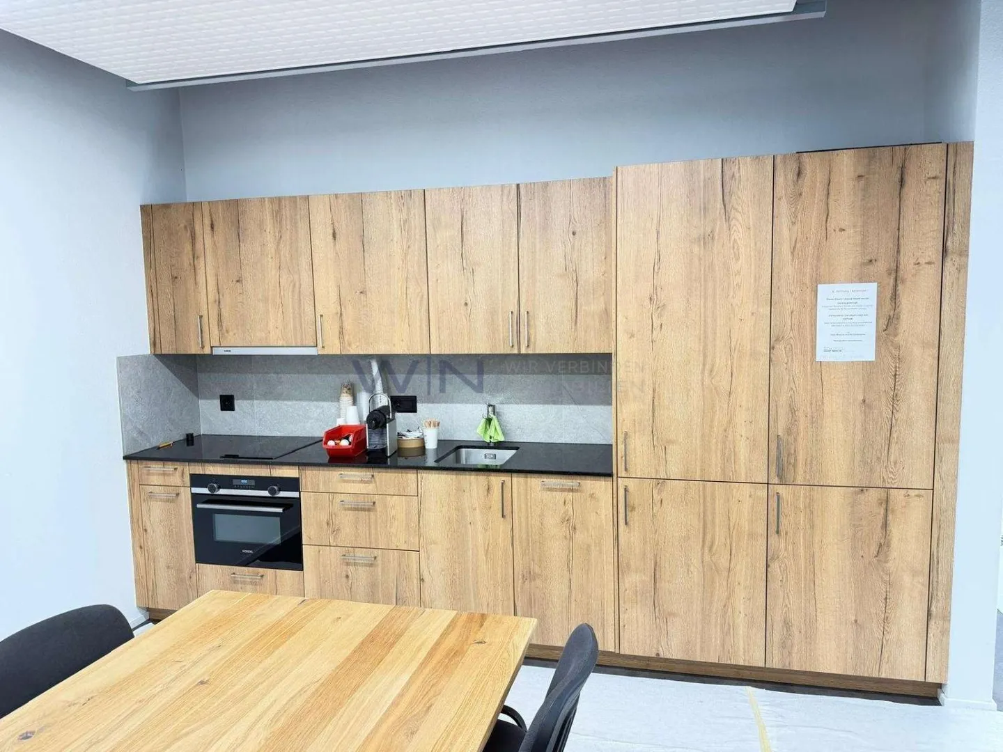 Modern office spaces for flexible rental - Photo 12 of 12