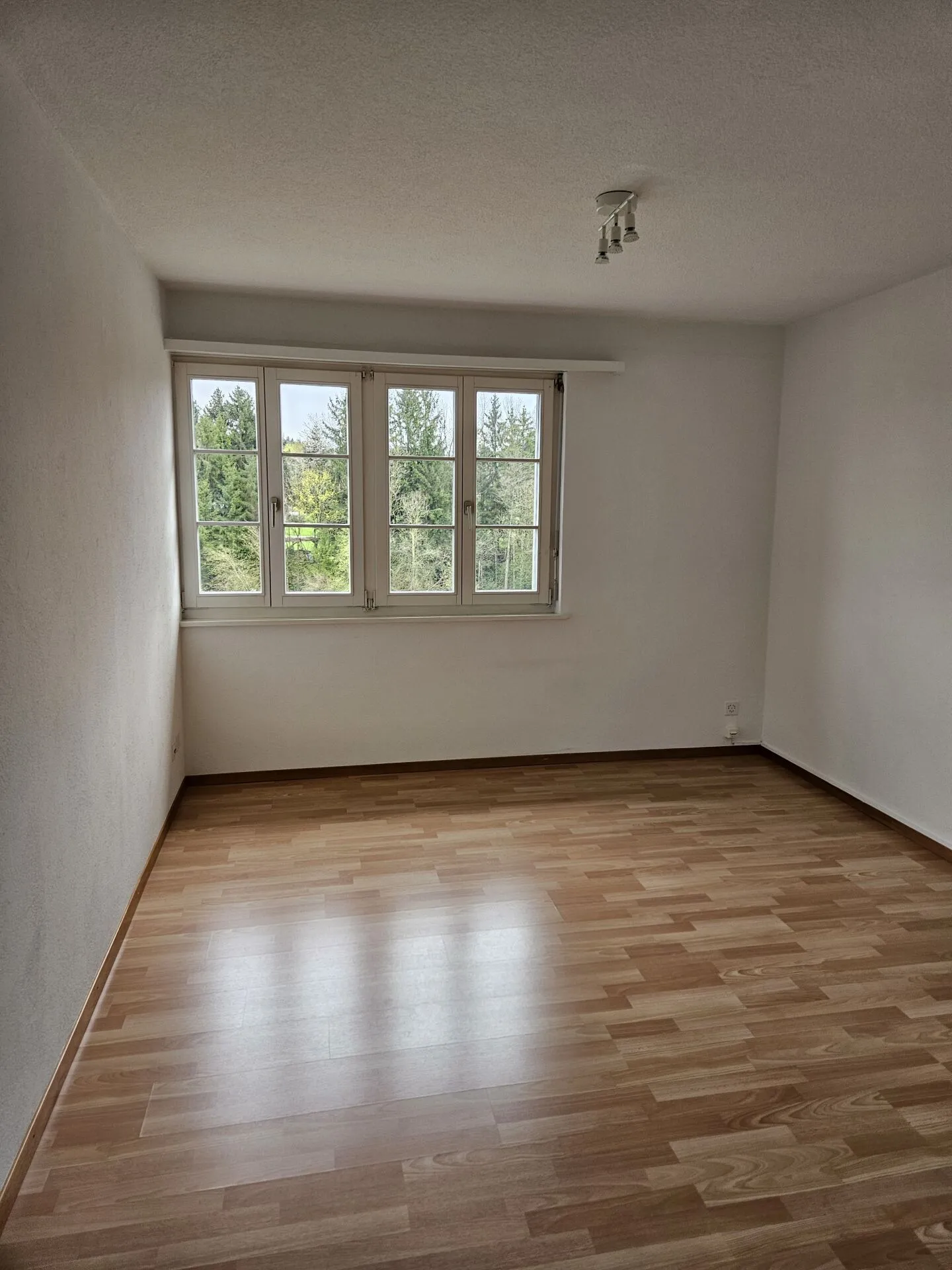 Appartement en duplex de 3,5 pièces avec cheminée - Photo 9 sur 12