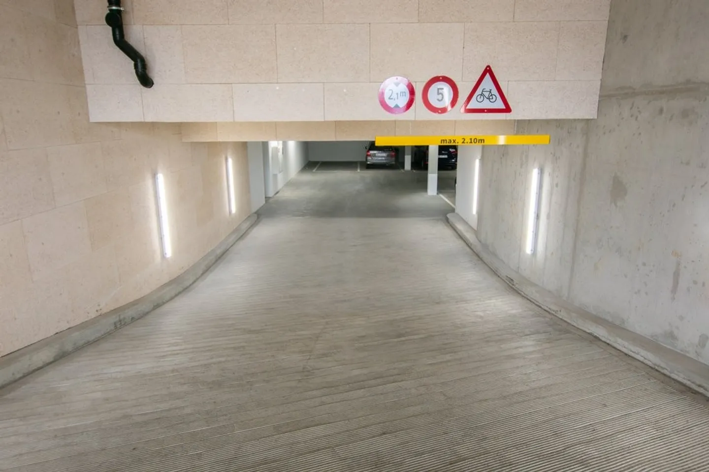 Garage in affitto - Foto 4 di 5