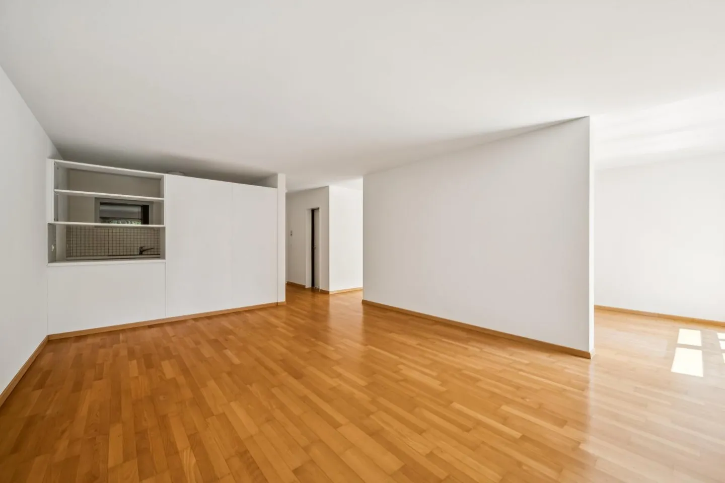 Geräumige 4.5-Zimmer-Wohnung - Foto 2 von 10
