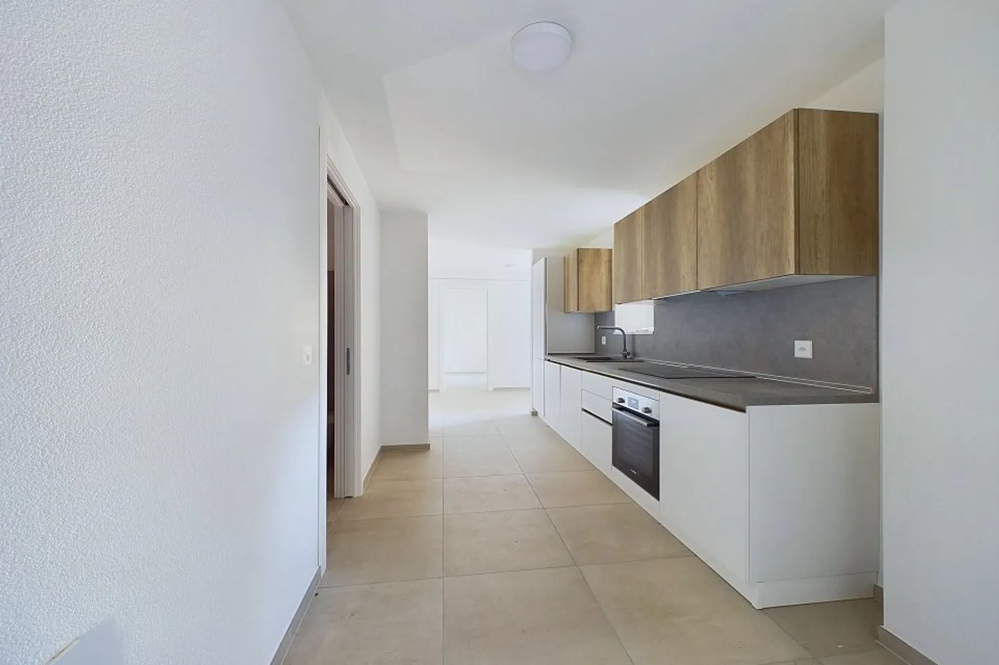 Elegantes und energieeffizientes Reihenhaus mit Aussicht in Lopagno - Foto 5 von 13