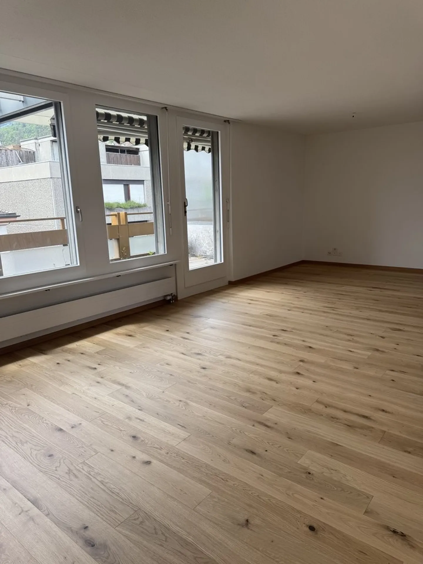 Appartamento 2.5 camere affascinante - Foto 2 di 6